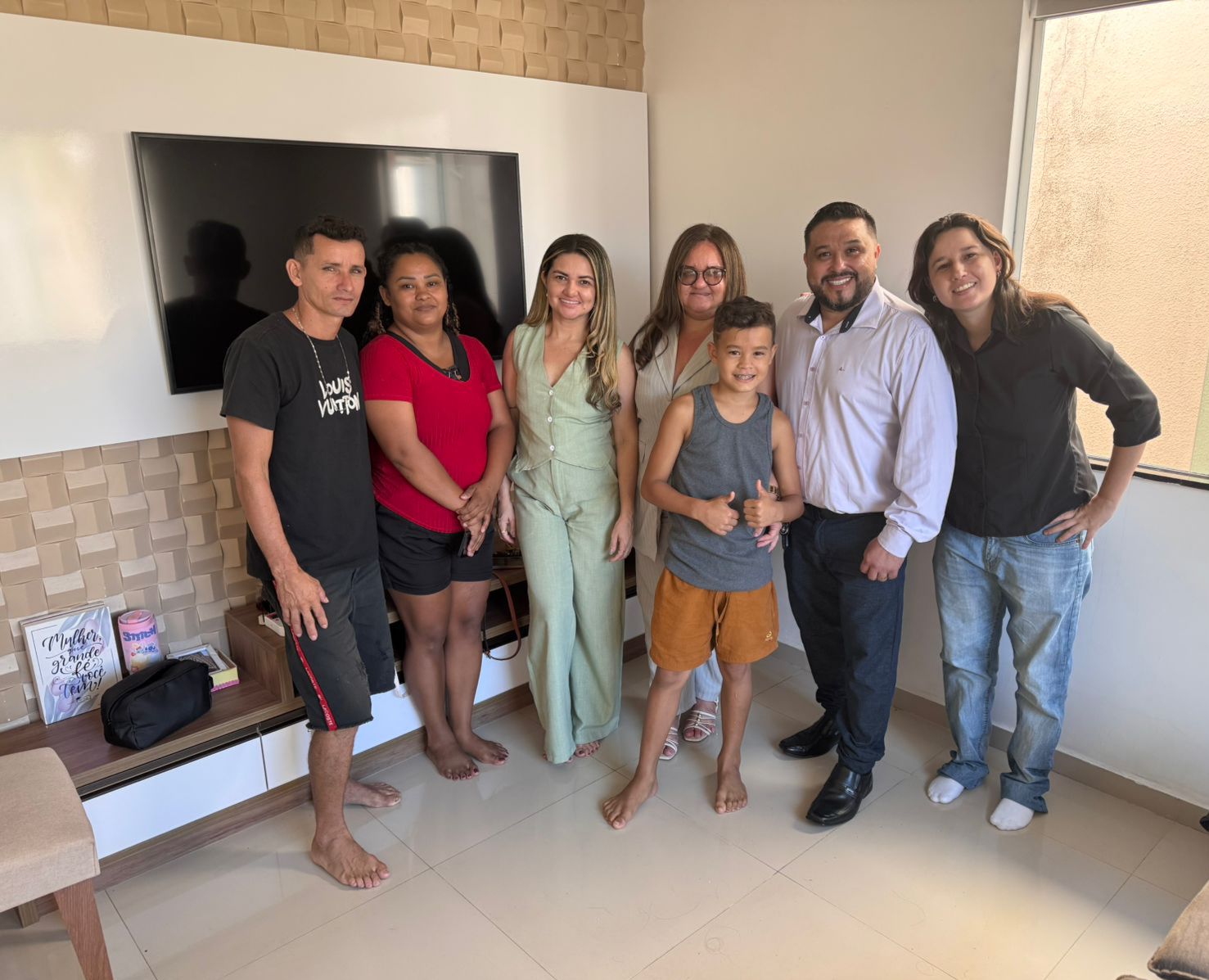 Cantor mirim Nicolas Jr fecha contrato com renomado escritório jurídico do Dr. Lucivan Araújo, em Manaus