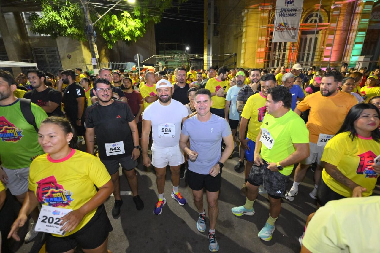 Prefeito David Almeida destaca sucesso da 1ª corrida ‘#SouManaus’ no centro histórico e celebra participação de mais de 6 mil pessoas - Portal Remador