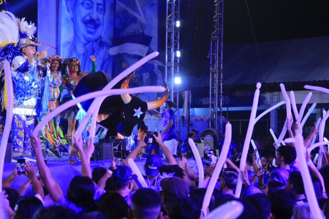 Ingressos à venda para a festa de 112 anos do Boi Caprichoso