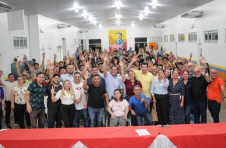 Prefeito Mateus Assayag lança Curso Pré-vestibular para jovens de baixa renda em Parintins