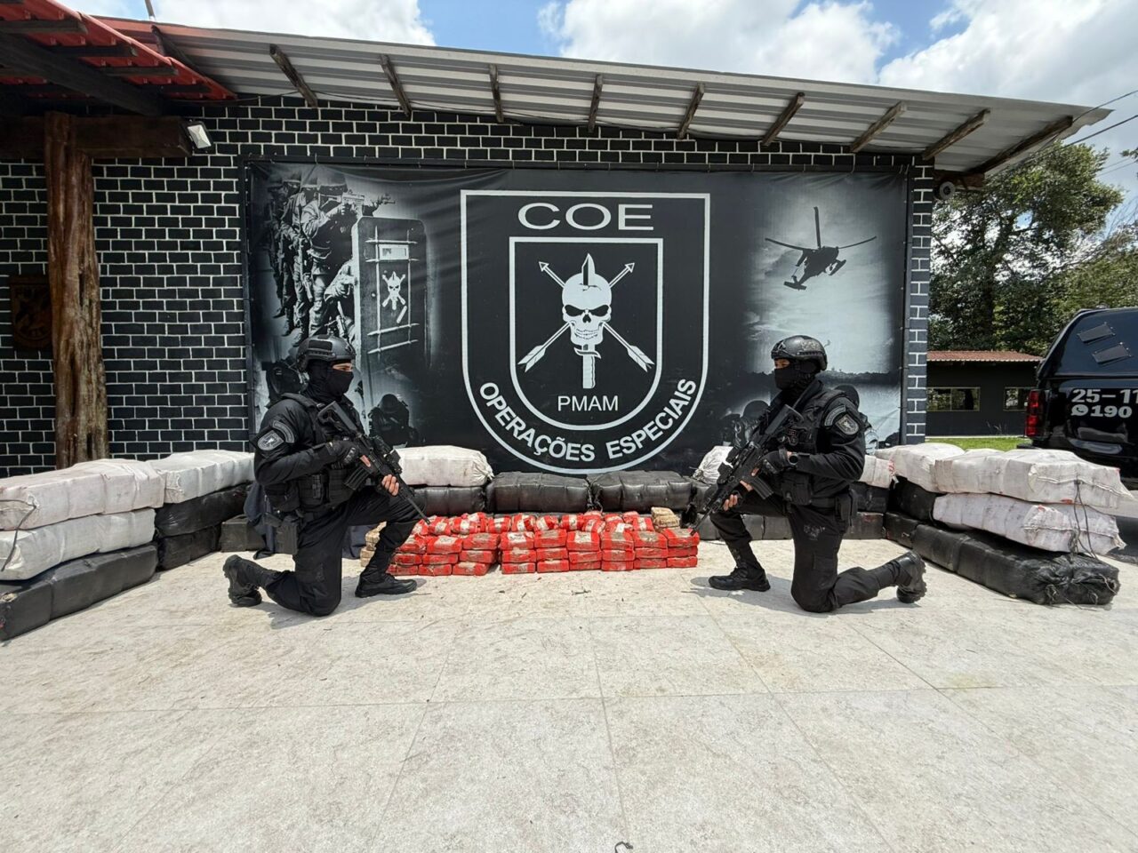 Polícia Militar do Amazonas apreende 1,4 tonelada de drogas em Santa Isabel do Rio Negro