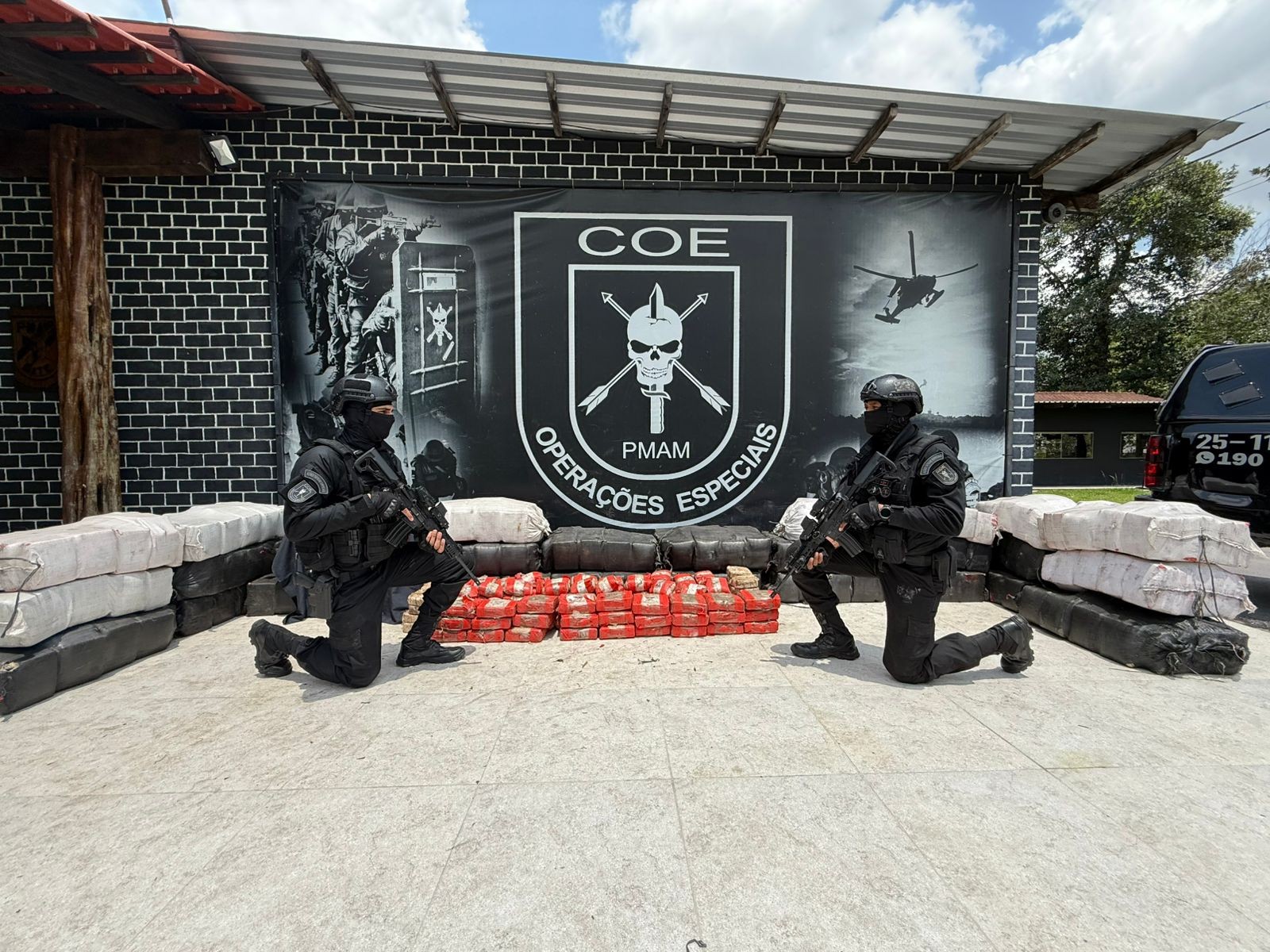 Polícia Militar do Amazonas apreende 1,4 tonelada de drogas em Santa Isabel do Rio Negro