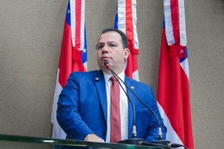 Wilker Barreto cobra punição célere para crimes de desinformação e difamação nas redes sociais