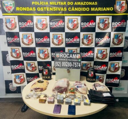 Homem é preso em flagrante após furtar carne, cofre e celulares em centro comercial de Manaus