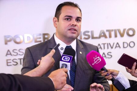 Concurso da Aleam tem prazo de inscrição prorrogado até 16 de outubro, confirma Roberto Cidade