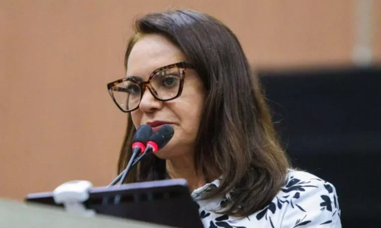 Professora Jacqueline se despede da Câmara de Manaus e assume mandato na Assembleia Legislativa do Amazonas