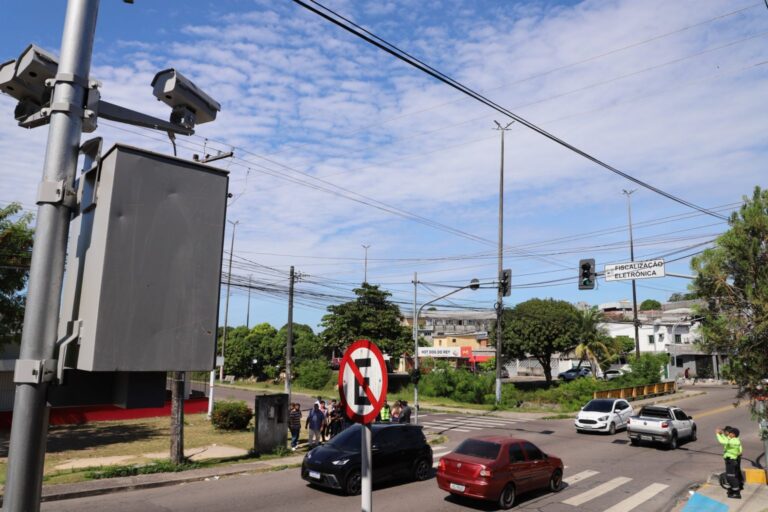 Conheça os locais com radares e lombadas eletrônicas em Manaus Conheça os locais com radares e lombadas eletrônicas em Manaus