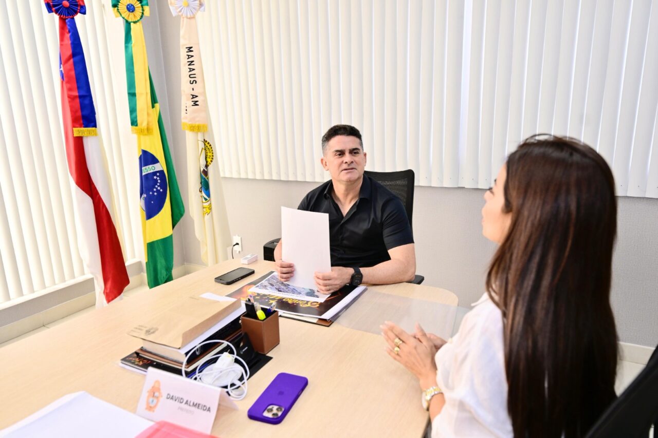 Prefeito David Almeida anuncia programação do ‘Sonho Mágico de Natal 2025’ em Manaus Prefeito David Almeida anuncia programação do ‘Sonho Mágico de Natal 2025’ em Manaus
