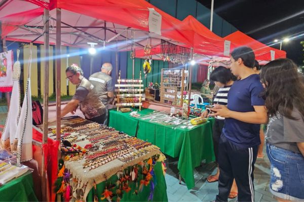 Cultura e sustentabilidade: 1º Festival Maroaga transforma Presidente Figueiredo em vitrine do artesanato amazônico