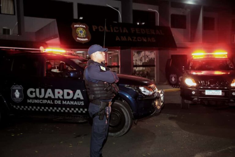 Mais um foragido da Justiça é preso em ação integrada entre Guarda Municipal de Manaus e Polícia Federal Mais um foragido da Justiça é preso em ação integrada entre Guarda Municipal de Manaus e Polícia Federal