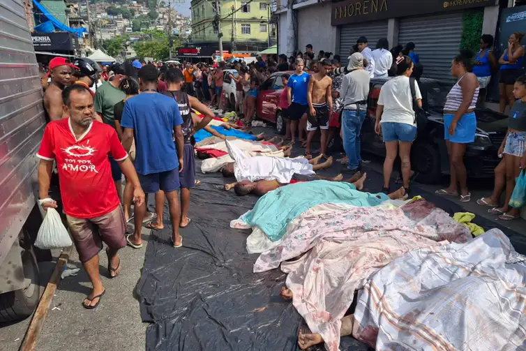 Corpos encontrados na Penha podem elevar para 130 o número de mortos após megaoperação no Rio de Janeiro Corpos encontrados na Penha podem elevar para 130 o número de mortos, após após megaoperação no Rio de Janeiro