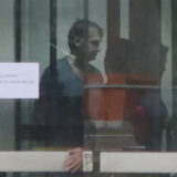 STF começa julgamento que pode manter prisão preventiva de Jair Bolsonaro; Moraes e Dino votam por manter decisão