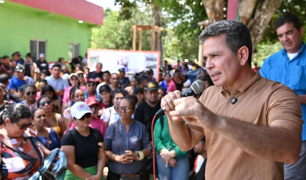 Tadeu de Souza diz estar preparado para assumir o Governo do Amazonas e apresenta balanço de 35 meses de gestão