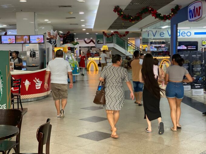 Black Friday oferece até 75% de desconto e impulsiona início das compras de Natal