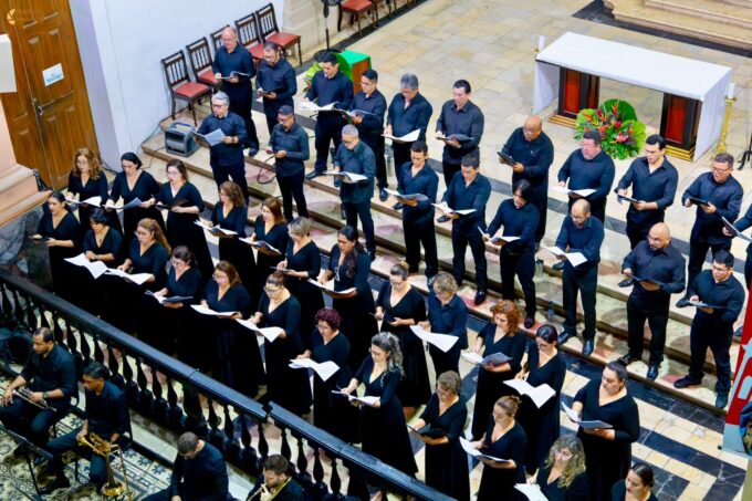 Coral do Amazonas e Amazonas Filarmônica apresentam Gloria, de Vivaldi, no Circuito Natalimo