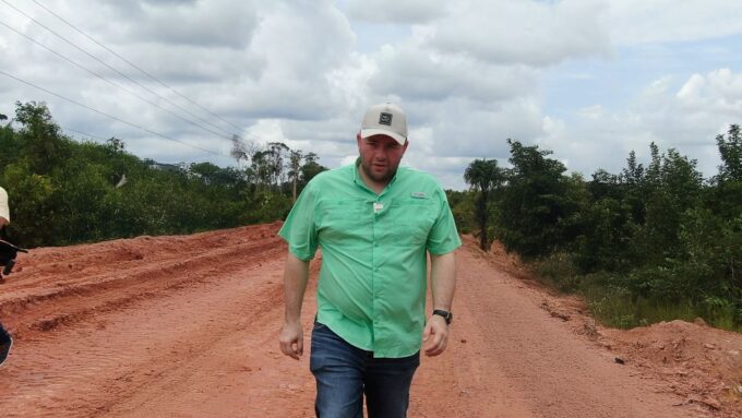 "Vitória para o Amazonas, para a BR-319 e derrota para Marina Silva”, afirma deputado Fausto Jr.