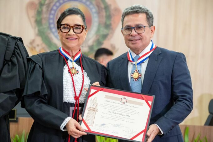 Tadeu de Souza é homenageado pelo TJAM: ‘Não existe progresso sem ordem jurídica’