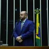 Fausto Jr. critica prisão de Bolsonaro e afirma que decisão tem motivação política