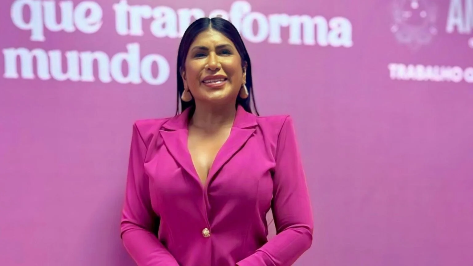 De filha da feira a referência feminina: Tefé celebra a história inspiradora de Kelly Barbosa