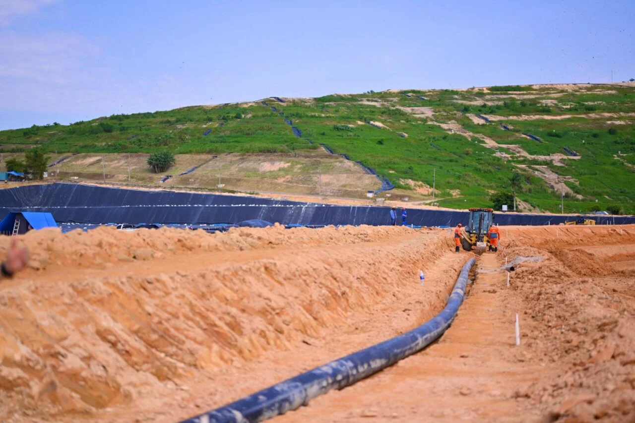 David Almeida vistoria obra histórica que reposiciona Manaus na agenda ambiental