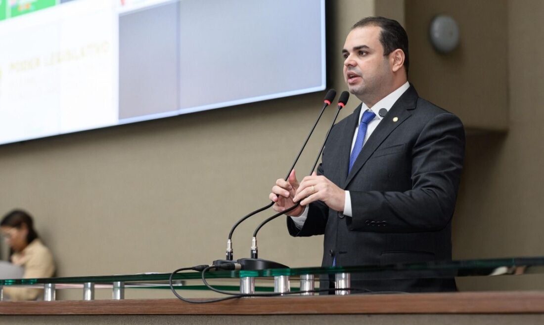 Roberto Cidade destaca avanços na saúde do interior, redução do IPVA e concurso público ao encerrar trabalhos da Aleam em 2025