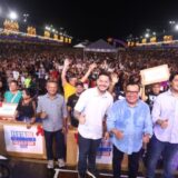 Coari celebra servidores públicos com festa histórica, shows nacionais e anúncio do 13º antecipado