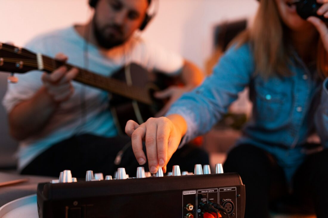Inscrições para os workshops e showcases gratuitos do Festival Nova Era de Música já estão abertas - Portal Remador