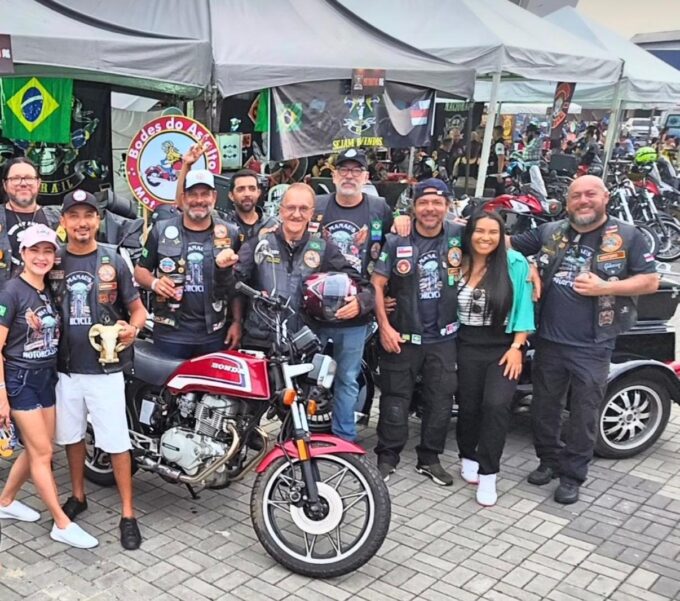 3º Motorcycle Day reúne motociclistas e mobiliza solidariedade no Centro Histórico de Manaus