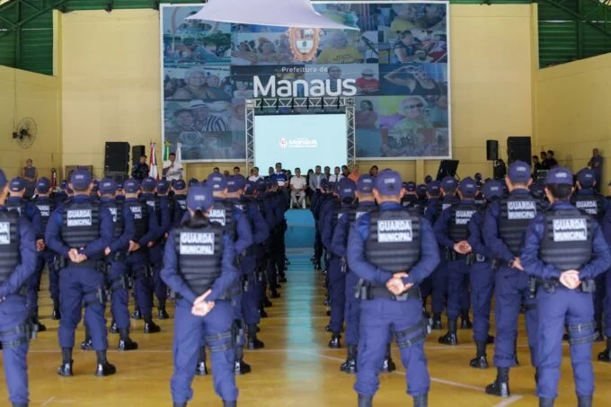 Prefeitura de Manaus amplia segurança com novos guardas municipais e operação de fim de ano