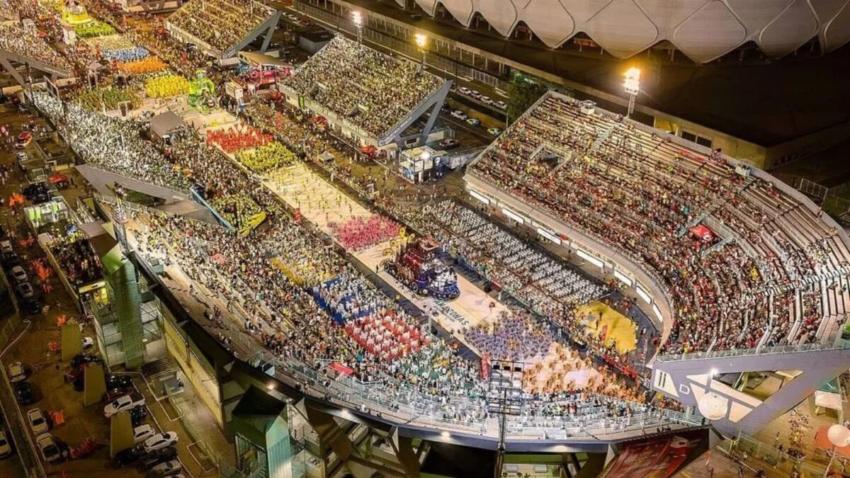 Governo do Amazonas libera milhões para desfiles no Sambódromo; veja quanto cada escola recebeu