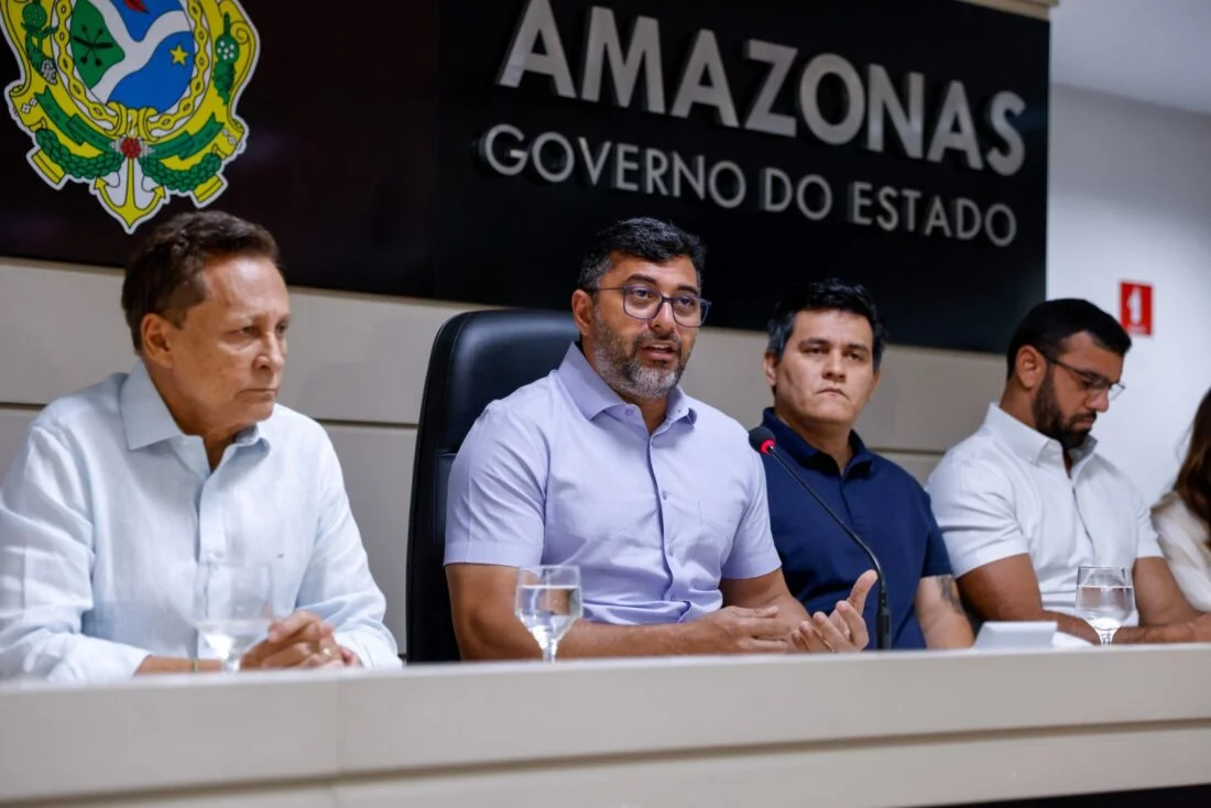 Governo do Amazonas anuncia novo IPVA e lança edital da CNH Social em coletiva no Palácio do Governo