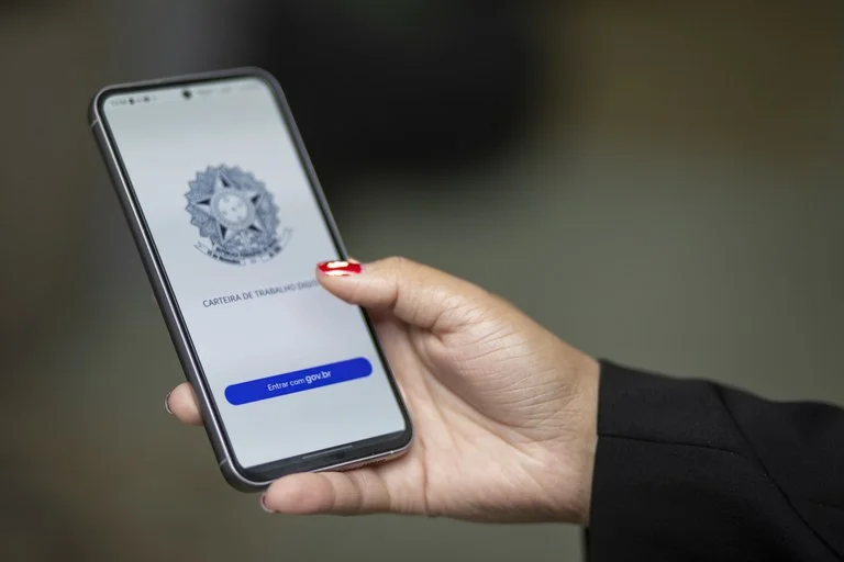 Amazonas gerou 82,7 mil empregos com carteira assinada entre janeiro de 2023 e novembro de 2025