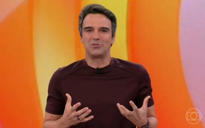 Tadeu Schmidt é o apresentador do BBB 26, que começa oficialmente nesta segunda-feira (12)