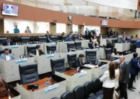 Vergonha na CMM: Sessão é encerrada por falta de quórum com apenas 7 vereadores em plenário - Portal Remador