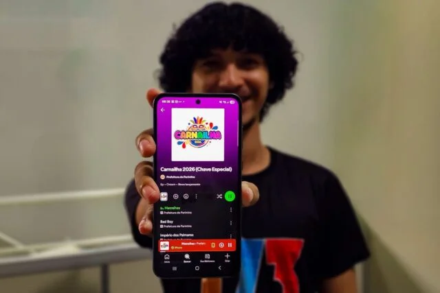 Iniciativa do prefeito Mateus Assayag coloca o maior Carnaval do Norte no streaming mundial; repertório oficial conta com 13 obras dos blocos irreverentes e da Chave Especial. _ Portal Remador
