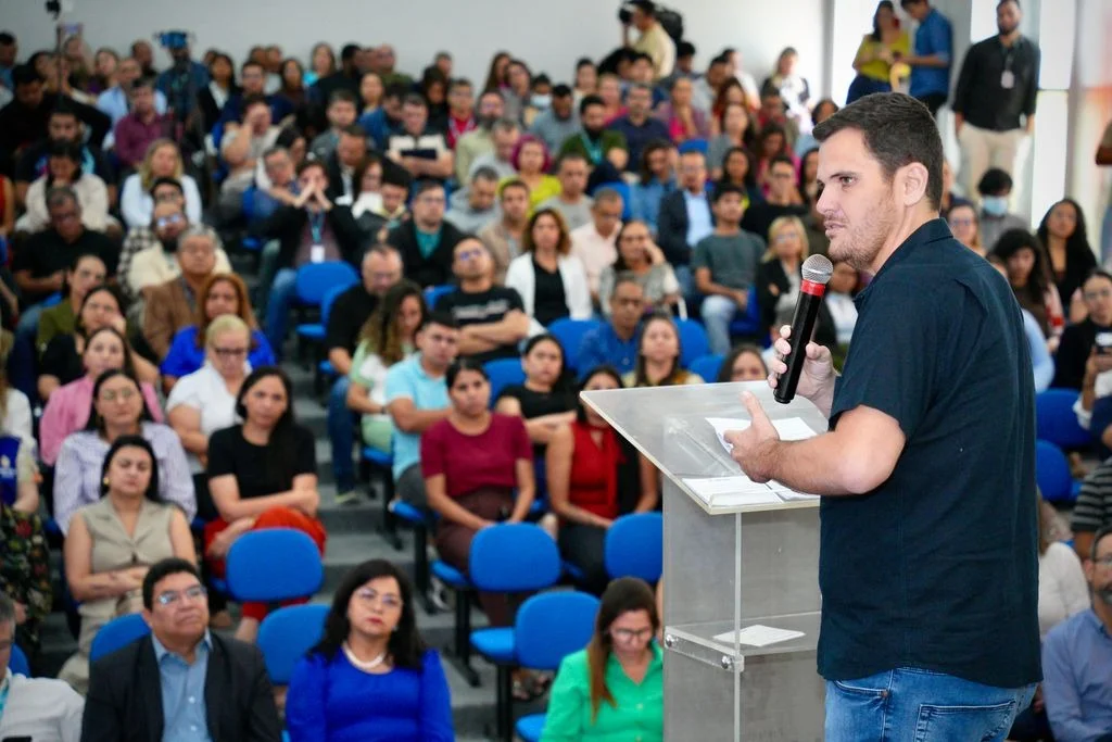 Plataforma digital permite que moradores de Manaus escolham prioridades de investimento; as cinco propostas mais votadas serão incluídas obrigatoriamente na Lei Orçamentária.