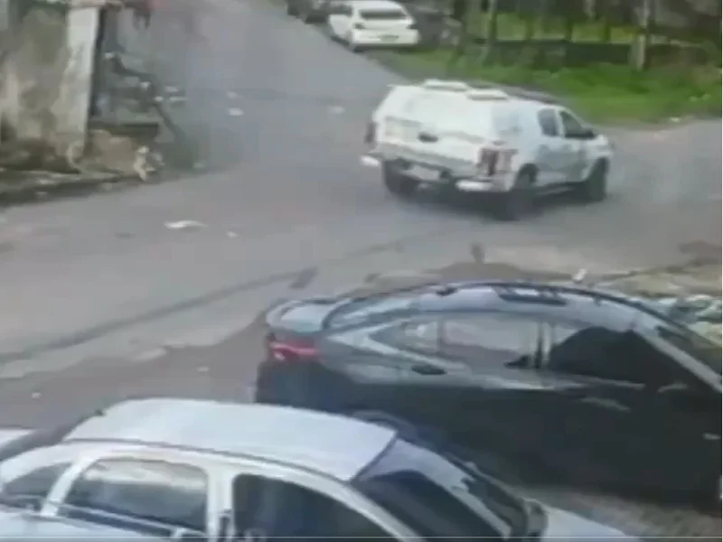 Justiça decreta prisão preventiva de PM que conduzia viatura em atropelamento de cães em Manaus