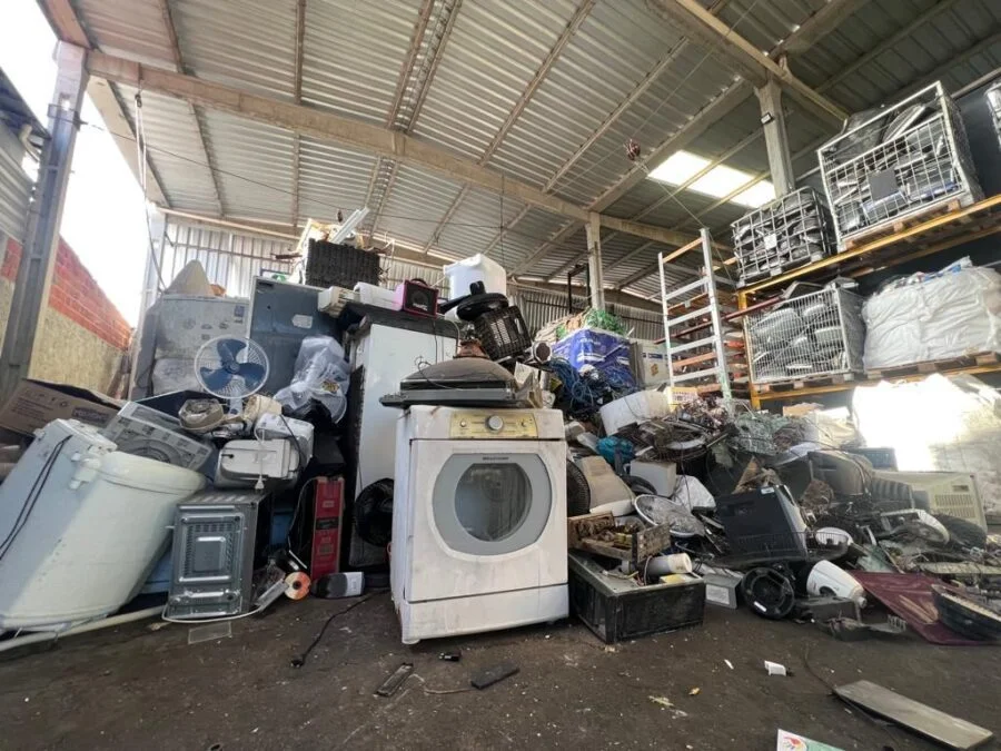 Prefeitura lança ‘Detox de Eletrônicos’ para combater 25 mil toneladas de lixo invisível