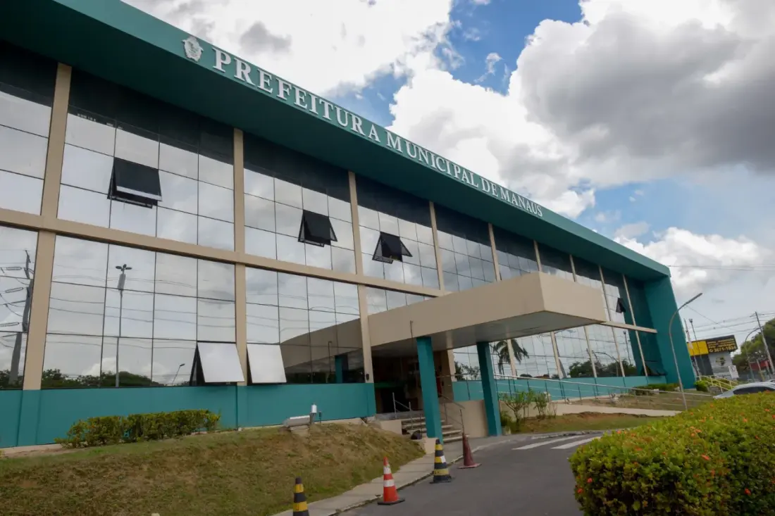Prefeitura de Manaus nega investimentos no Banco Master e esclarece fim de convênios de consignados - pORTAL REMADOR