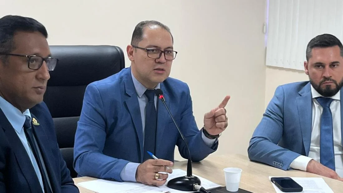 Rosivaldo Cordovil destrava obra da USF Theodomiro Garrido e Semsa confirma entrega para maio
