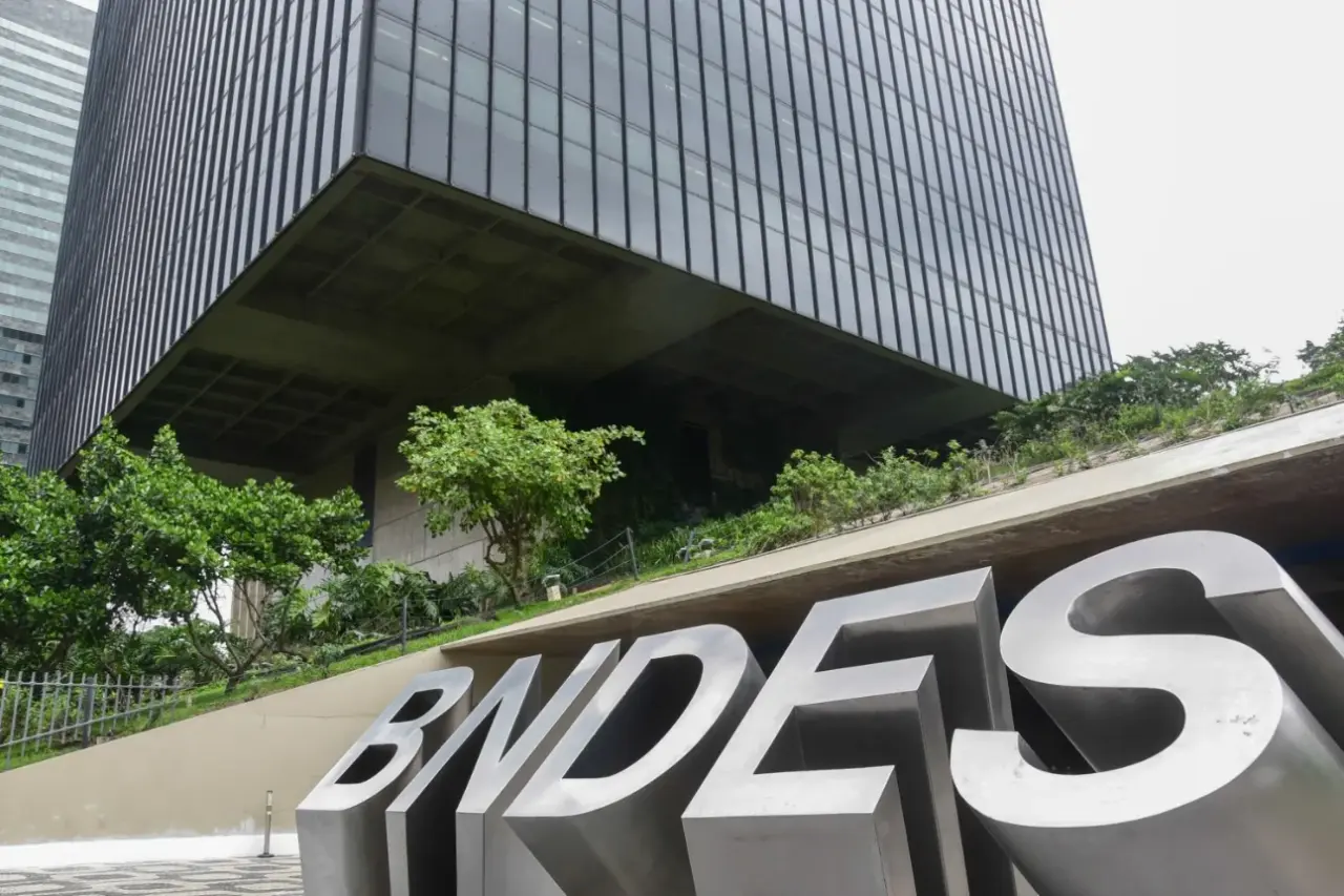 BNDES aprovou R$ 2,0 bilhões para indústria do Amazonas - Portal Remador