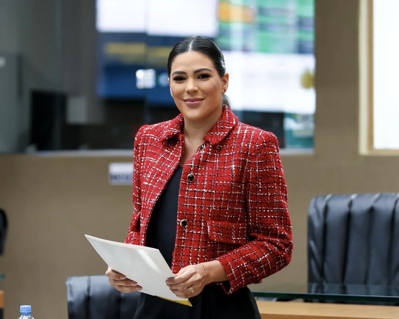 Mayra Dias anuncia desligamento do partido Avante e agradece confiança da sigla em nota oficial - Portal Remador