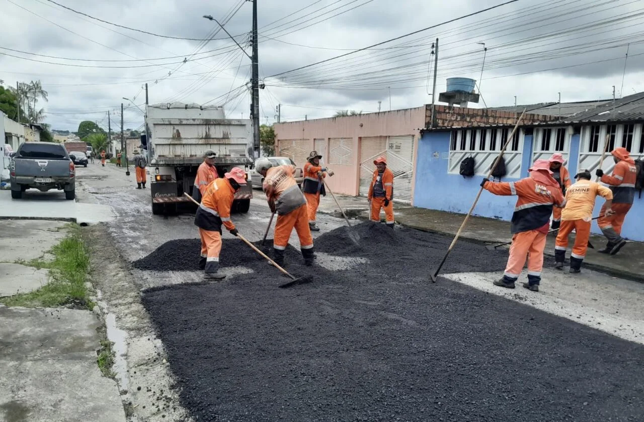Prefeitura de Manaus recupera nova rua do conjunto Castanheira, no bairro São José Operário 