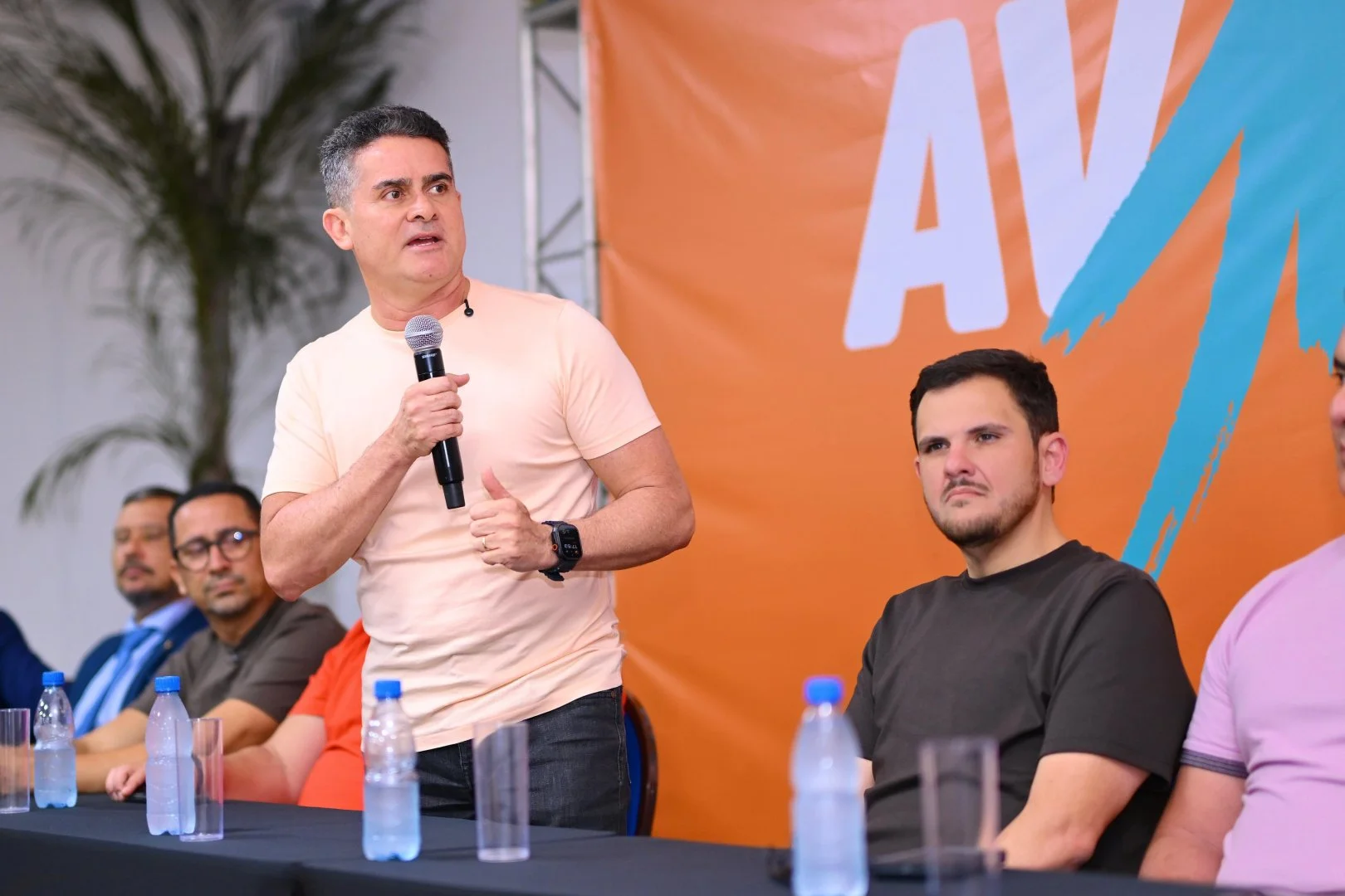 David critica isolamento do Amazonas: “não se fez uma nova estrada nos últimos anos”