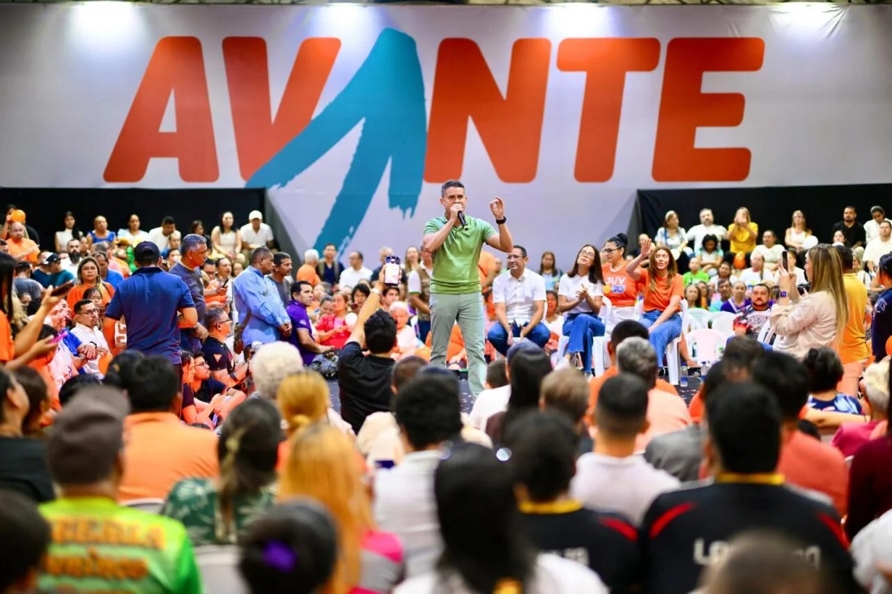 David Almeida reúne mil lideranças, reforça base e acelera expansão política no Amazonas - Portal Remador