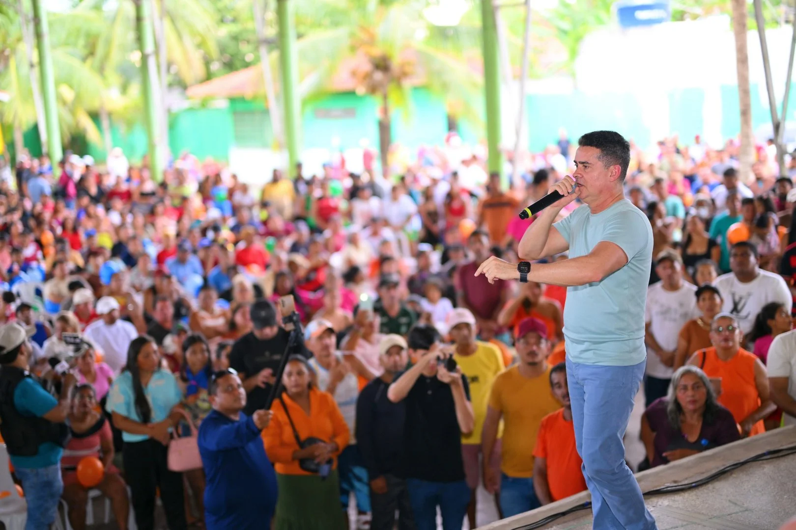 Multidão em Itacoatiara consolida avanço de David Almeida e projeta força no interior do Amazonas - Portal Remador
