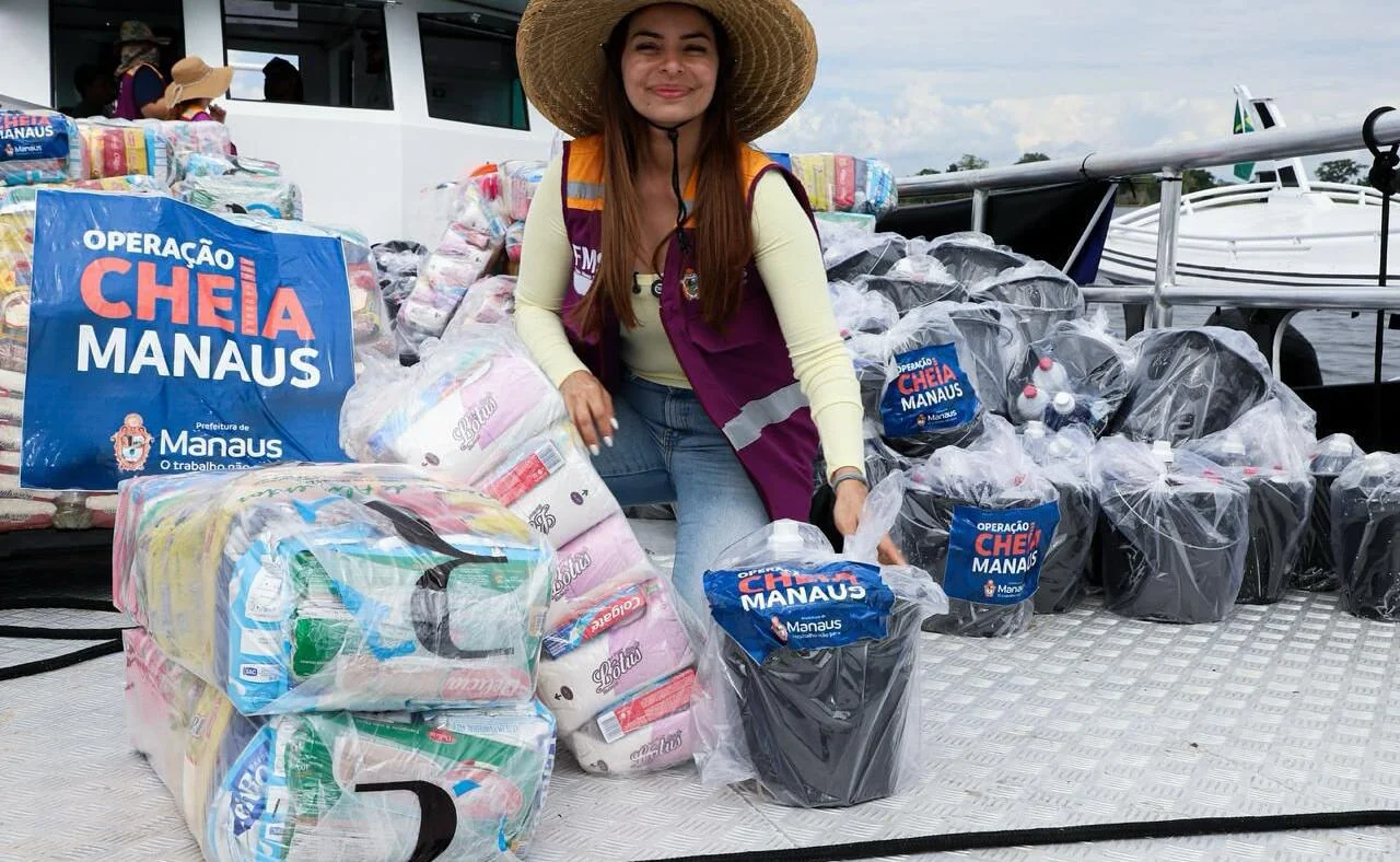 Vivi Lira ganha projeção política após atuação no Fundo Manaus Solidária