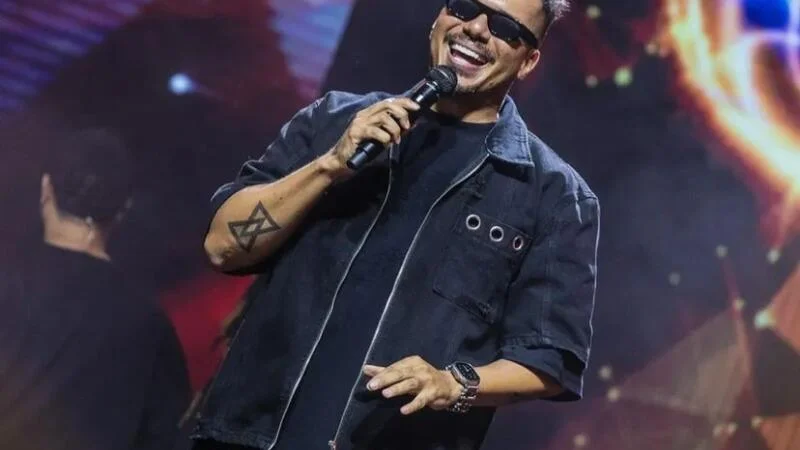 Faltam 25 dias: Sorriso Maroto e Turma do Pagode no Sambódromo de Manaus