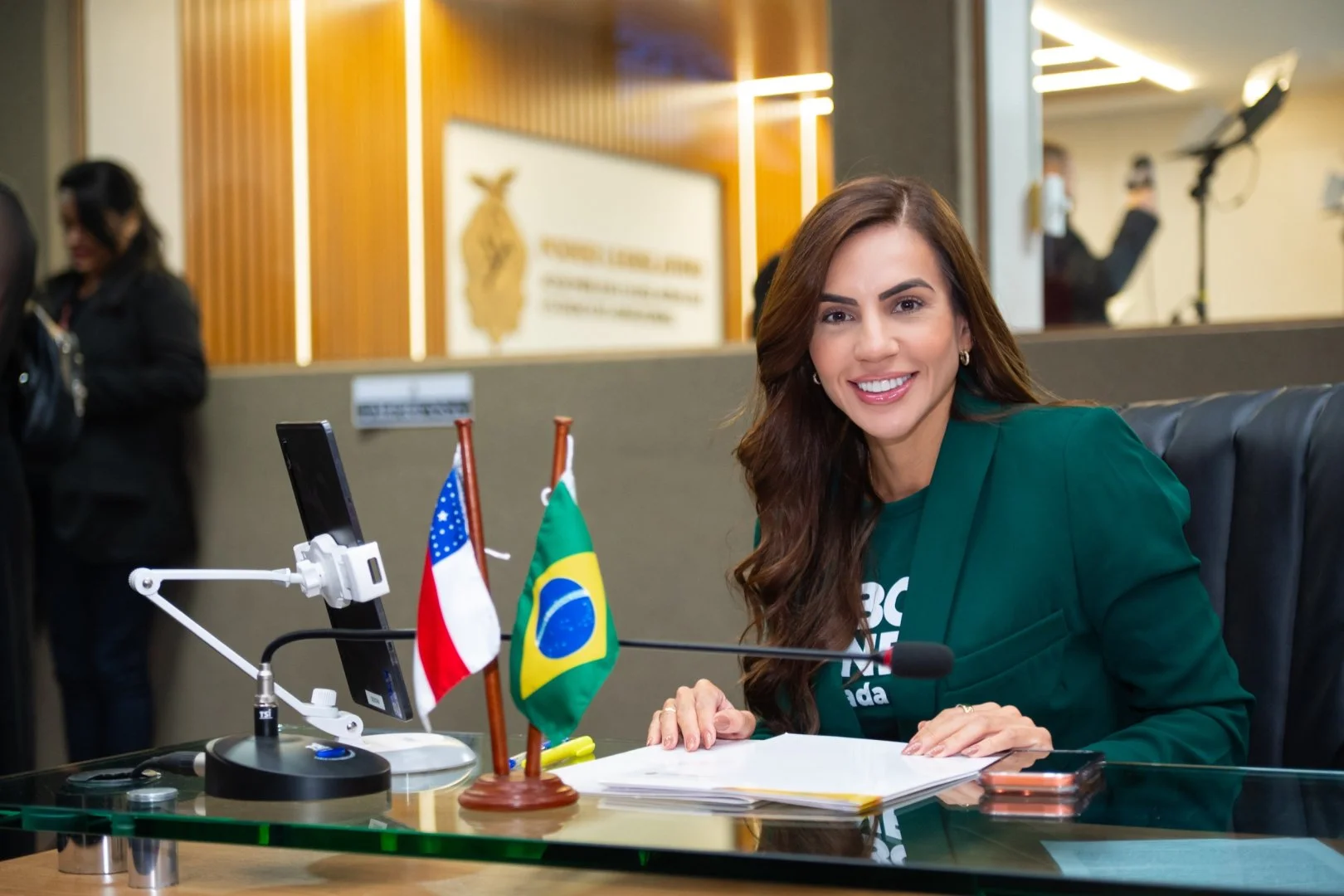 Débora Menezes celebra conquistas sociais no Dia do Parlamento Brasileiro - Portal Remador