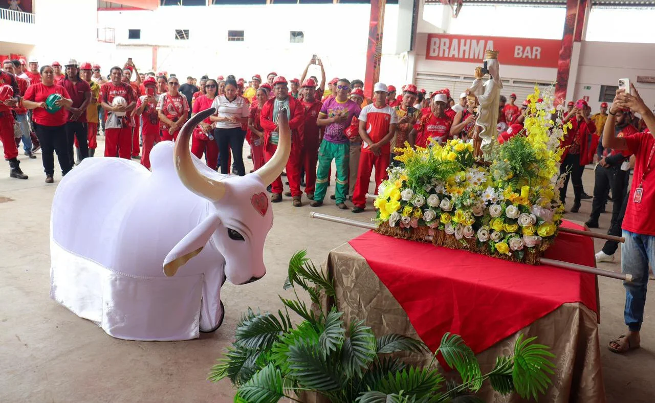 Cidade Garantido recebe peregrinação de Nossa Senhora do Carmo em momento de fé e devoção.